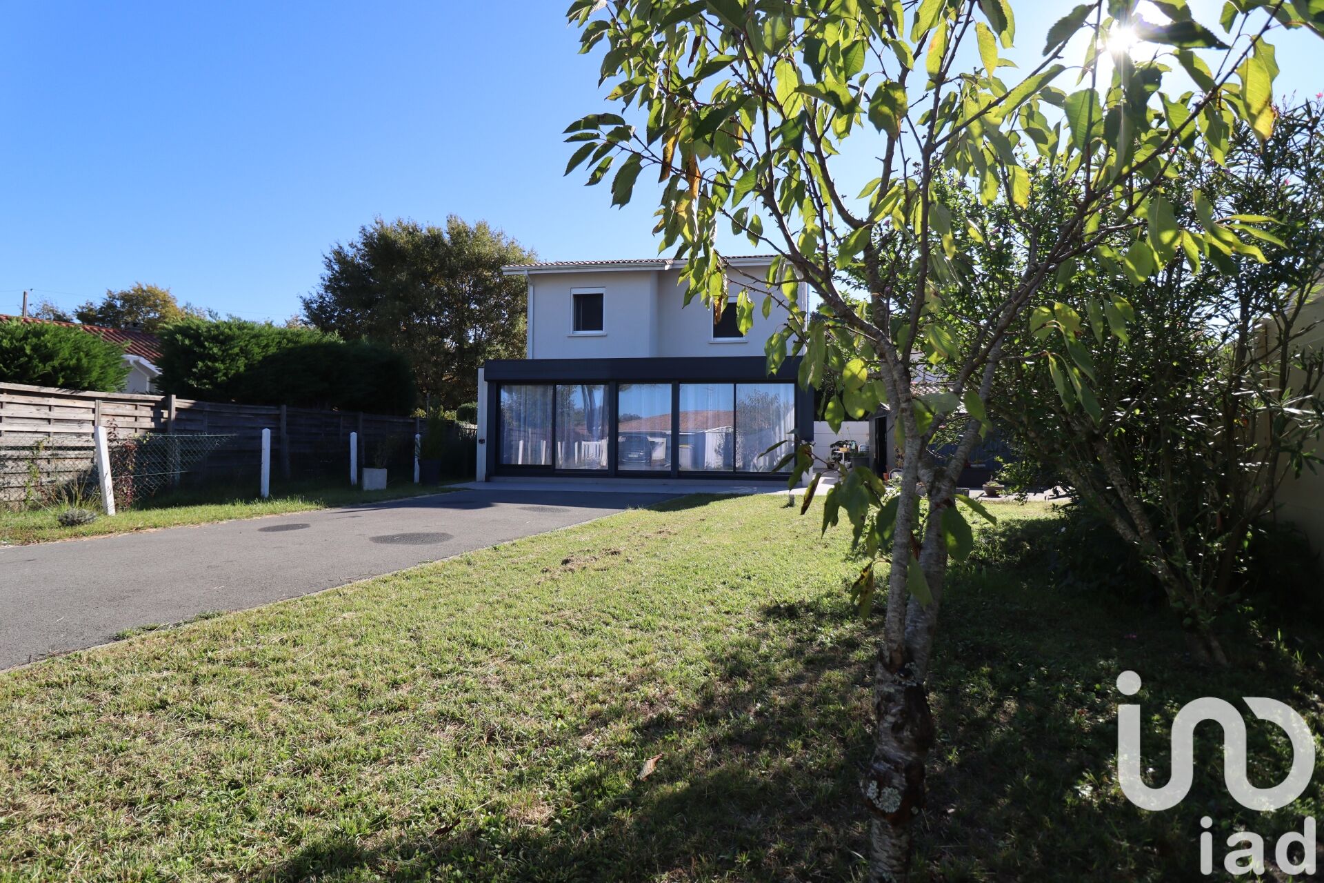Vente Maison/villa 7 pièces - Photo 2