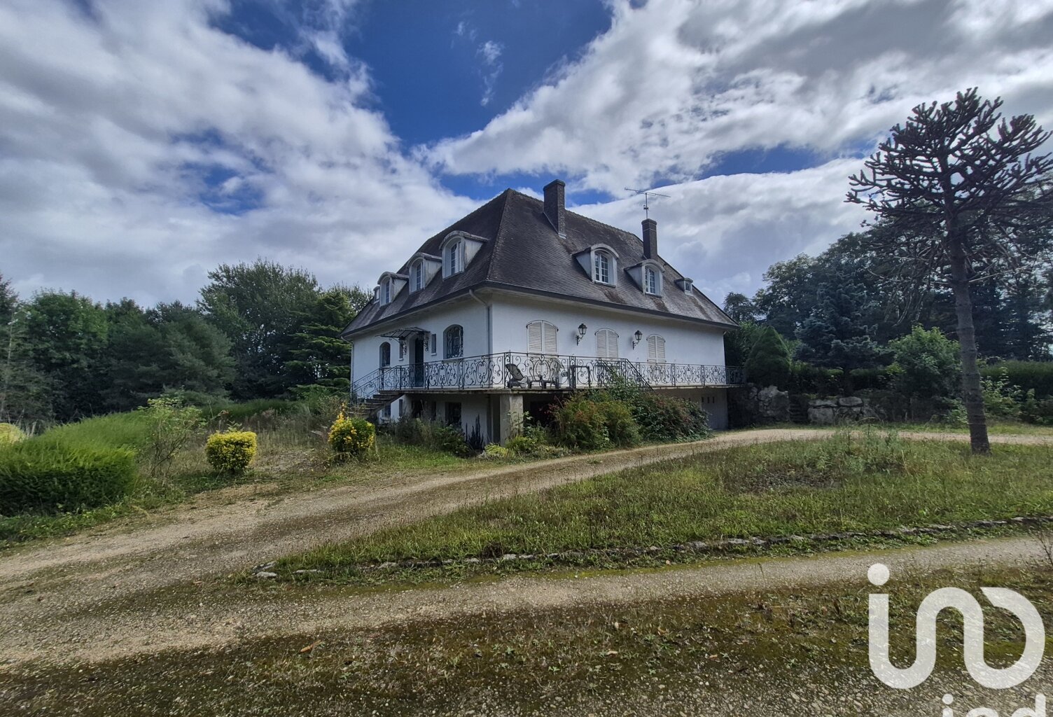 Vente Maison/villa 9 pièces — photo 1