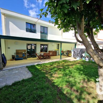 Maison 5 pièces 343000 €