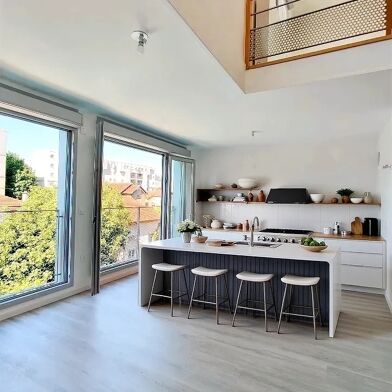 Appartement 5 pièces 595000 €