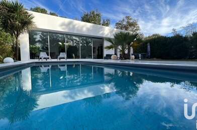 Maison 6 pièces 897000 €