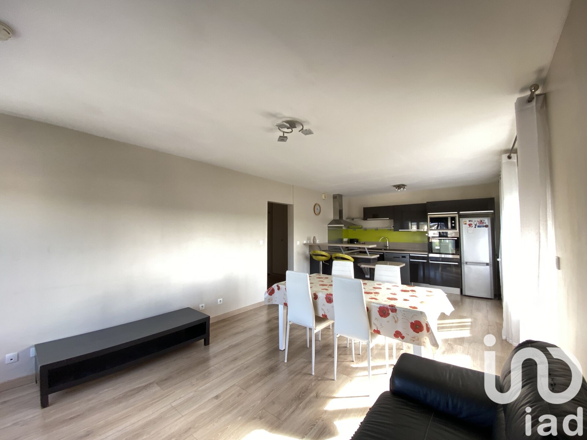 Vente Appartement 4 pièces - Photo 3
