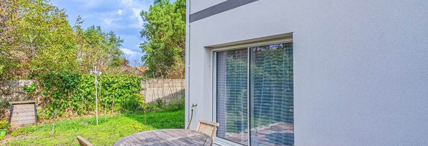Maison 5 Pièces 77 m² à vendre à Parempuyre (33290)