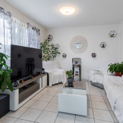 Appartement 4 pièces 126118 €