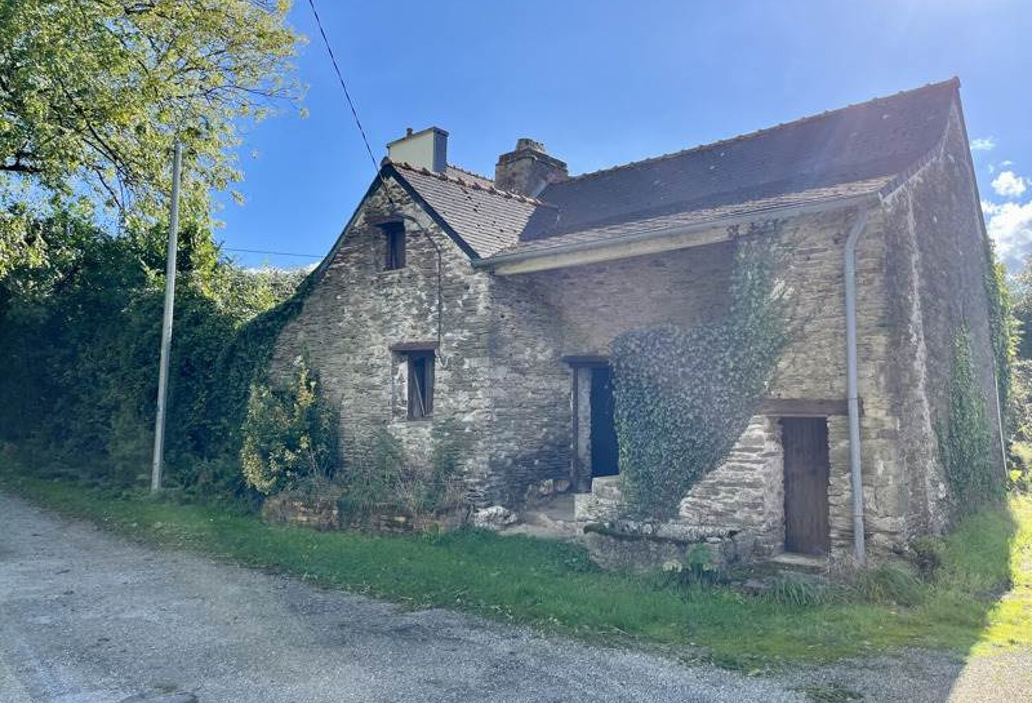 Vente maison 3 pièces 68 m² Châteauneuf-du-Faou (29520) — photo 1