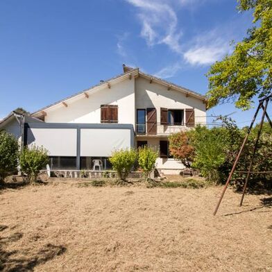 Maison 7 pièces 192240 €