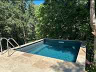 APPARTEMENT MEUBLÉ DANS UNE VILLA AU CALME AVEC TERRASSE — photo 4