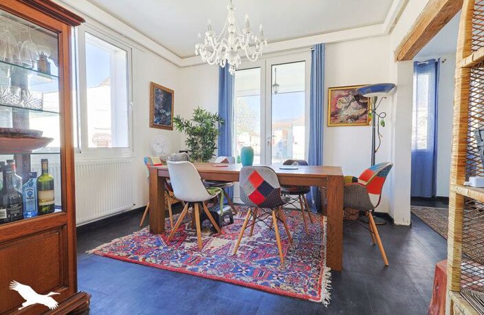 Maison de ville de 7 pièces principales — photo 2