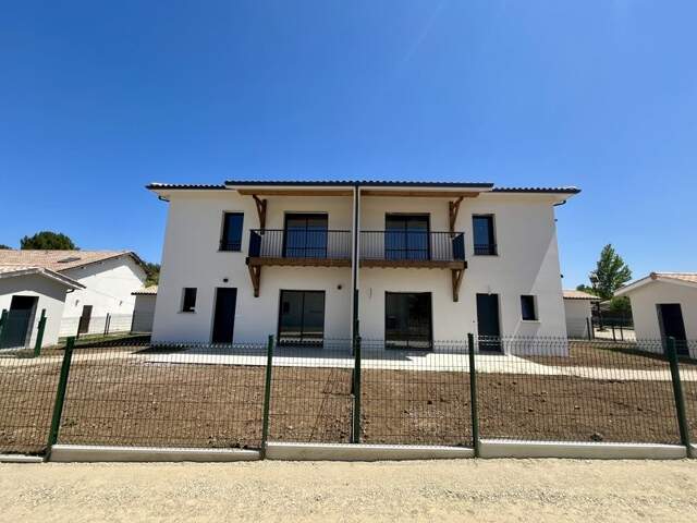 Contemporaine de 3 pièces principales — photo du bien