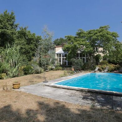 Maison 8 pièces 330000 €