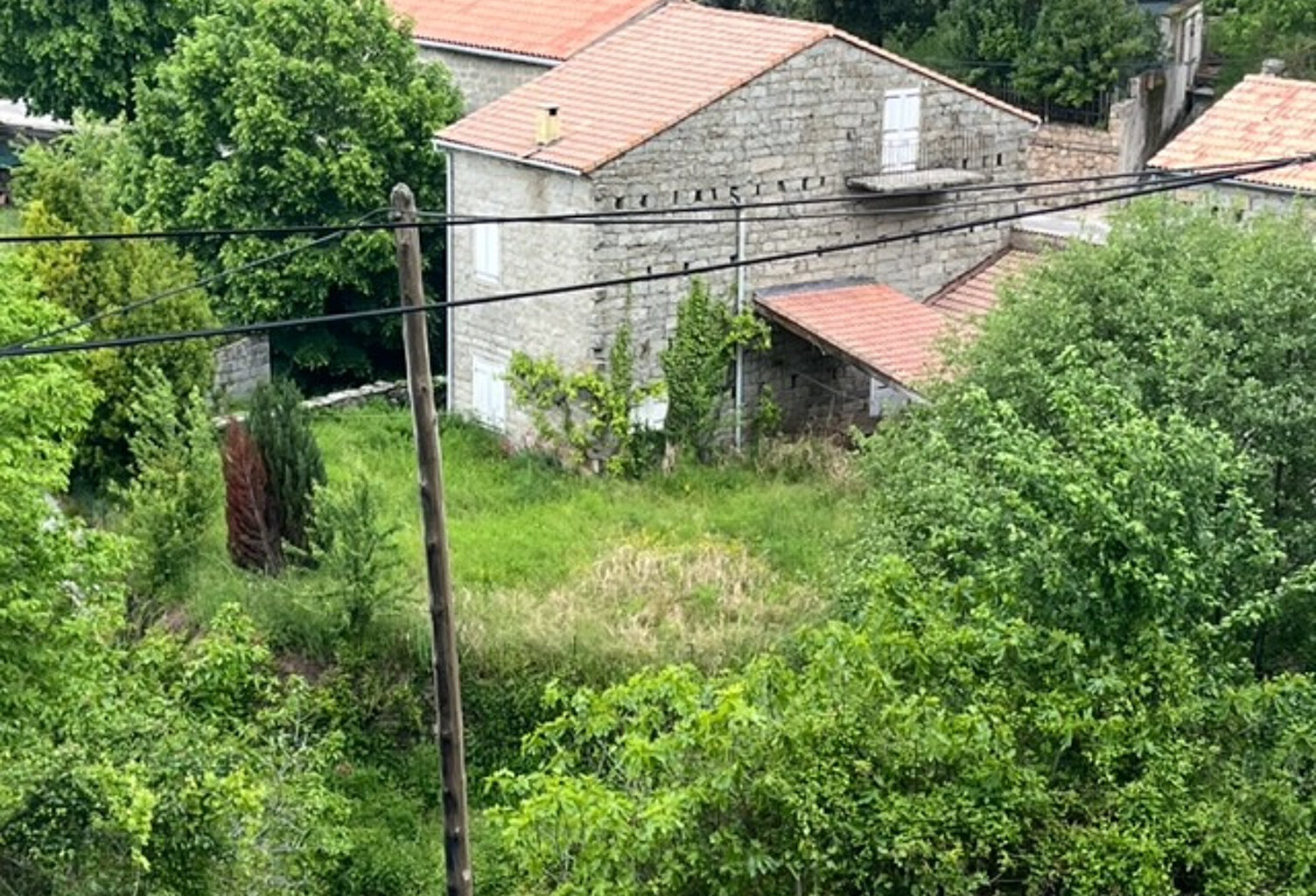 EXCLUSIVITE - MAISON DE VILLAGE EN PIERRES  - ZICAVO — photo 1
