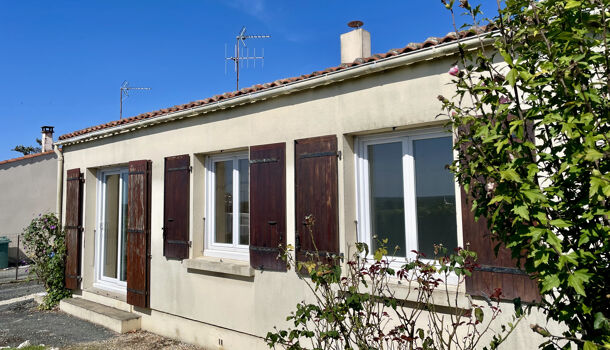 Villa / Maison 3 pièces  à vendre Saint-Savinien 17350