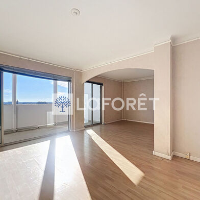 Appartement 3 pièces 228975 €