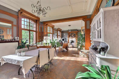 Maison 7 pièces 682500 €