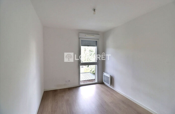 Appartement T3 de 62 m² avec balcon et parking à Seclin — photo 3