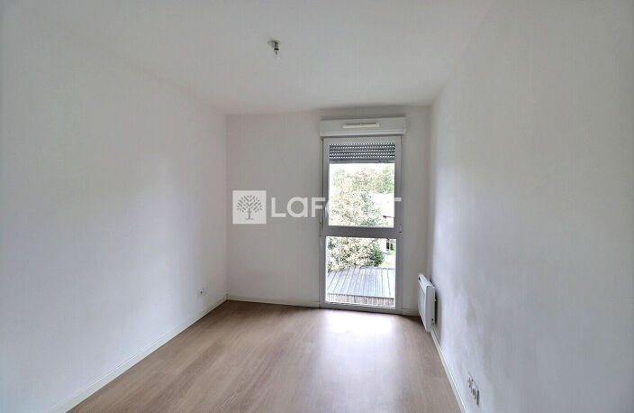 Appartement T3 de 62 m² avec balcon et parking à Seclin — photo 4