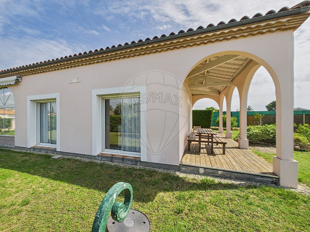 Villa / Maison  T4 à vendre Arsac 33460