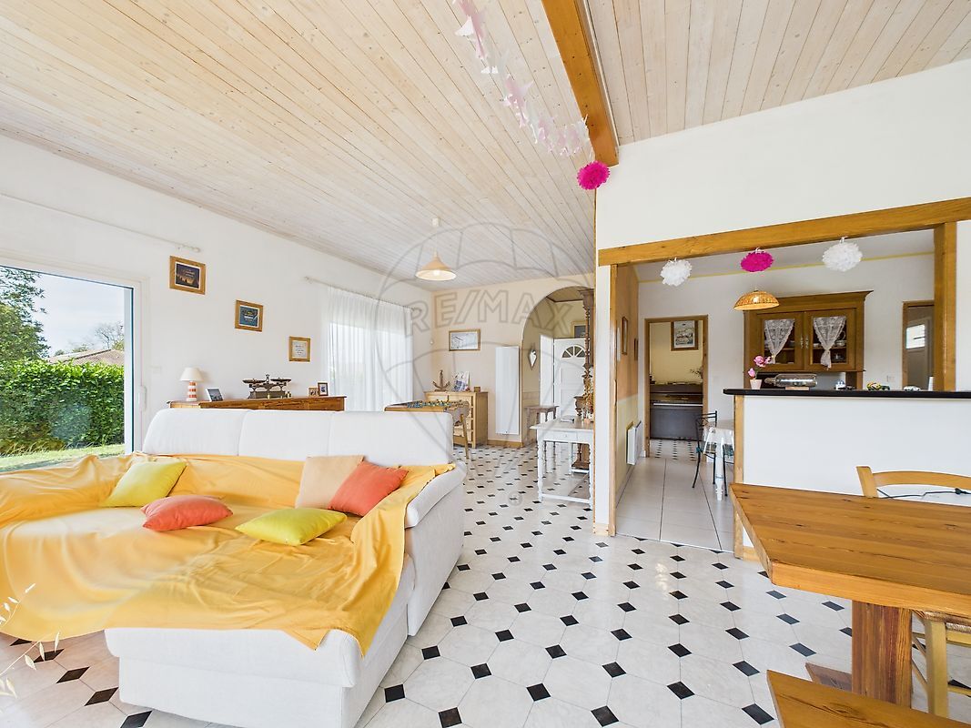 Villa / Maison  T4 à vendre Arsac 33460