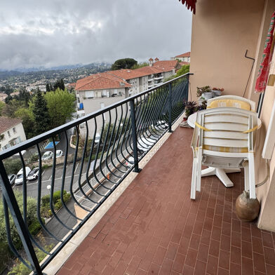 Appartement 3 pièces 230000 €