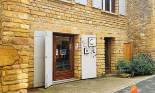 Commerce  25 m² à vendre à Val d'Oingt (69620)