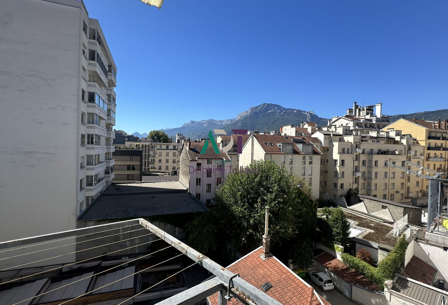 Dernier étage — photo 1