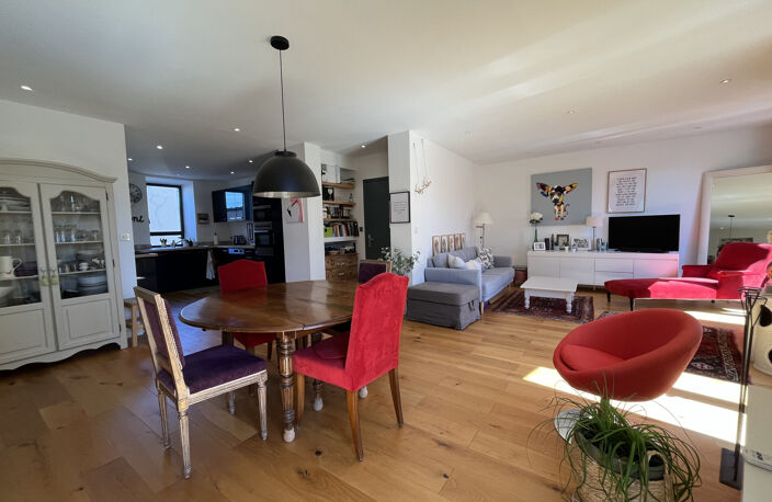 Appartement T3 - 86m2 - Immeuble Haussmannien — photo 4