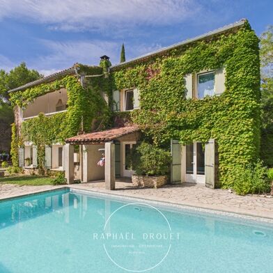 Maison 9 pièces 680000 €