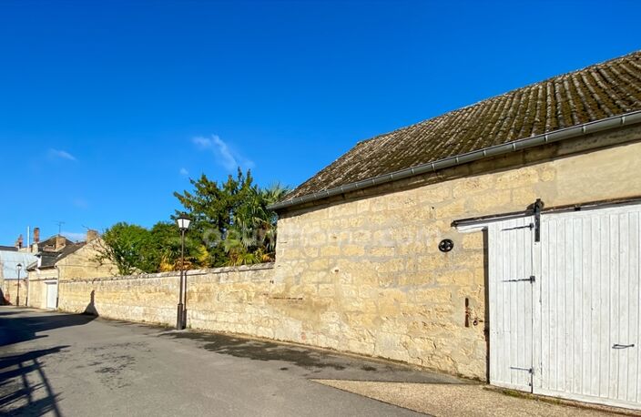 Maison bourgeoise  de 8 pièces CREPY (02) — photo 2
