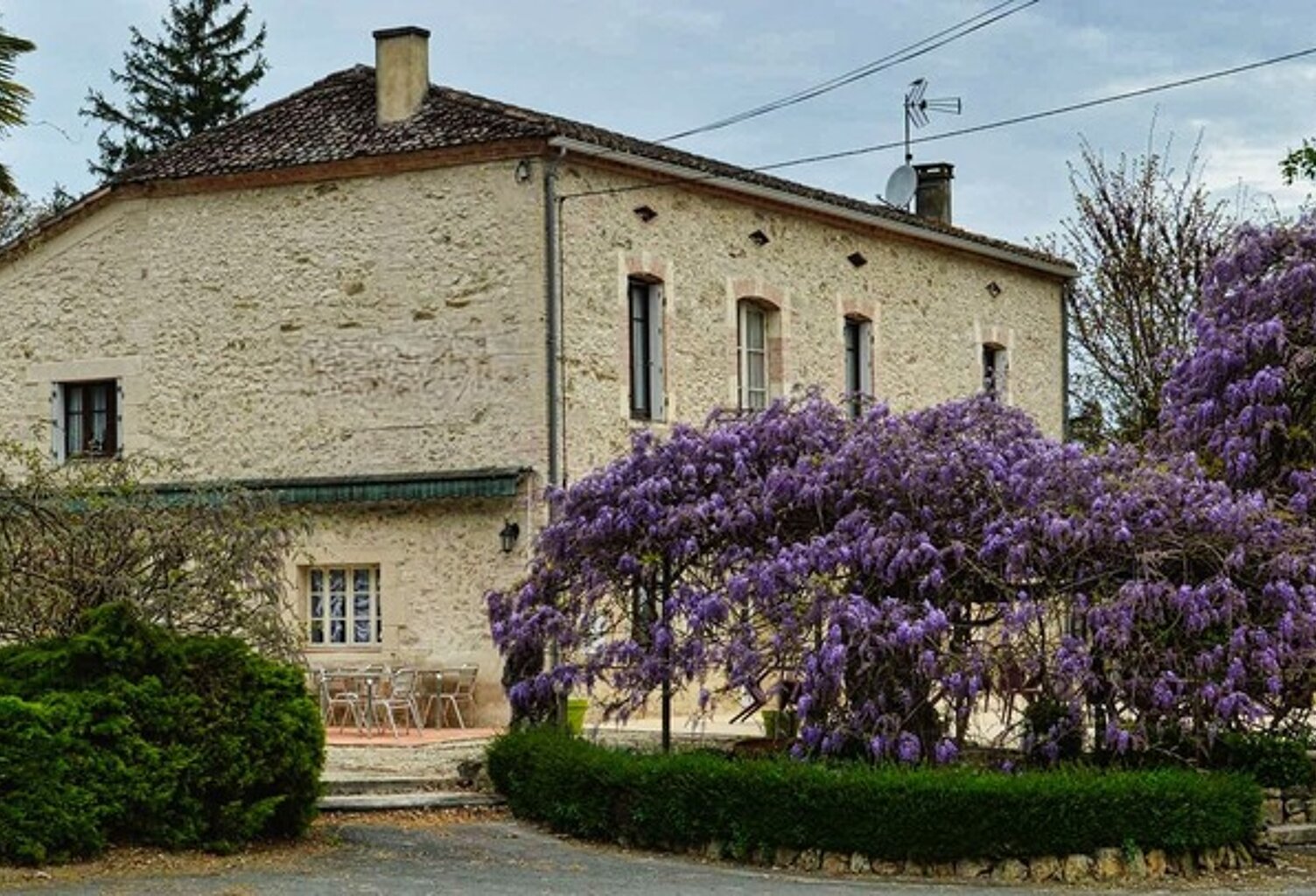 Magnifique Maison en Pierre avec Gîte et Restaurant – Lot-et-Garonne — photo 1