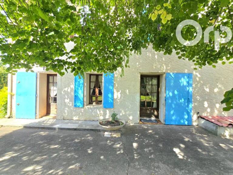 Maison Saint Martin De Crau 8 pièce(s) 170 m2 — photo 1