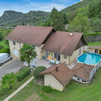 Maison 6 pièces 495000 €