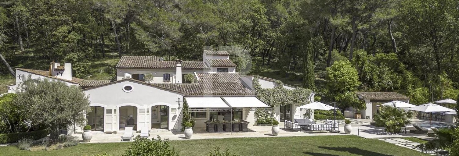 Maison 15 Pièces 550 m² à vendre à Mougins (06250)