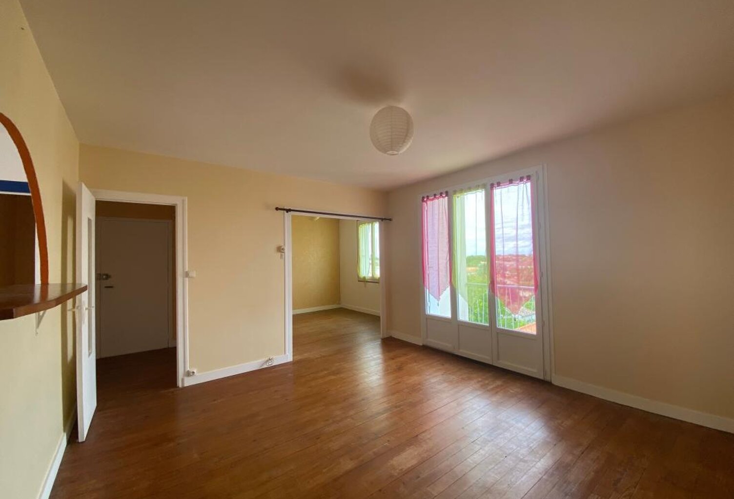 Appartement Rochefort 2 chambres avec balcon — photo 1