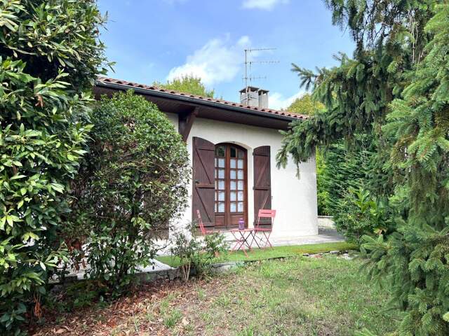 Maison À Vendre — photo du bien