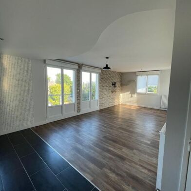 Appartement 4 pièces 186375 €