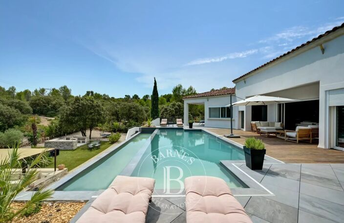AIX-EN-PROVENCE - MAISON CONTEMPORAINE - 280m² - 3/4 CHAMBRES - — photo 3