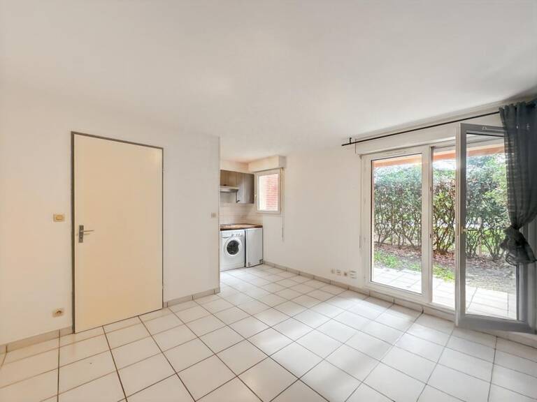 À Vendre Studio avec Piscine & Parking — photo 1