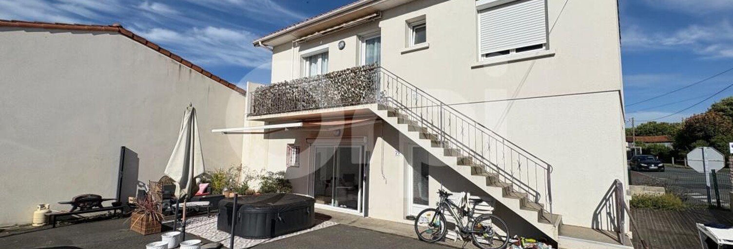 Maison 6 Pièces 106 m² à vendre à Semussac (17120)