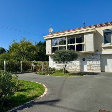 Maison 6 pièces 598000 €