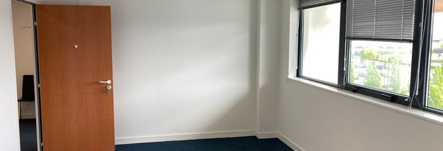 Bureau  20 m² à louer à Guipavas (29490)