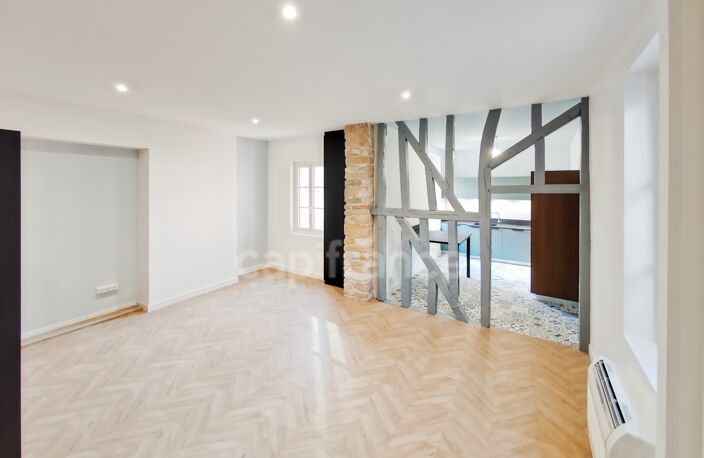 Appartement atypique de 72 m² dans une petite résidence 3 pièces CHALON SUR SAONE (71) — photo 2