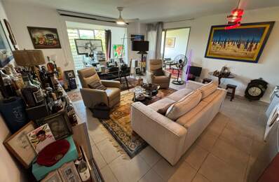 Coup de coeur pour ce splendide T2 de 81 M2 dont 52m2 habitable, à CAYENNE vue océan — photo du bien