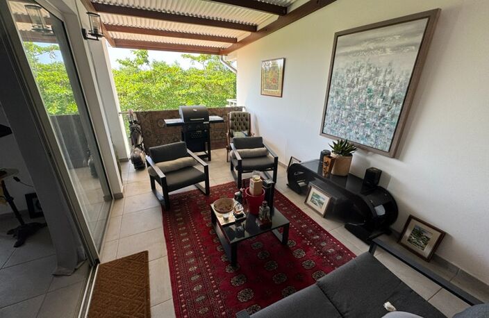 Coup de coeur pour ce splendide T2 de 81 M2 dont 52m2 habitable, à CAYENNE vue océan — photo 5