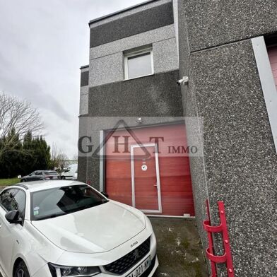 Local industriel  340000 €