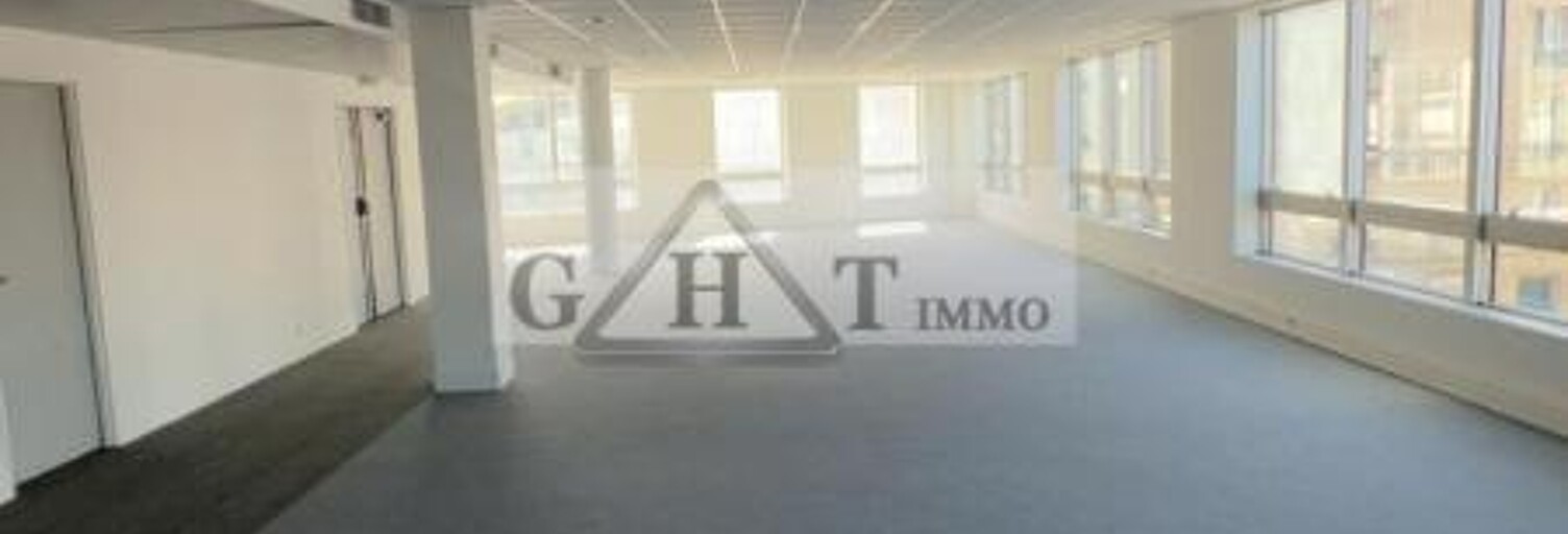 Bureau  213 m² à louer à Saint-Ouen-sur-Seine (93400)