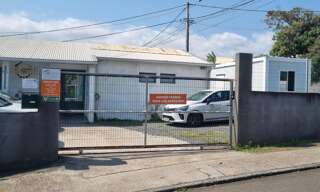 Commerce 3 Pièces 85 m² à louer à Saint-Pierre (97410)