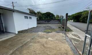 Commerce 3 Pièces 85 m² à louer à Saint-Pierre (97410)