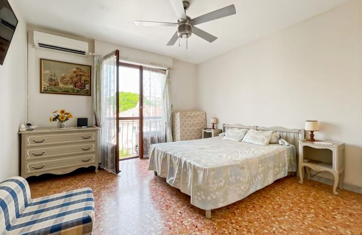 Appartement À Vendre 2 pièces 48,76 m² — photo 2