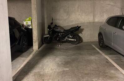 Parking À Louer — photo du bien