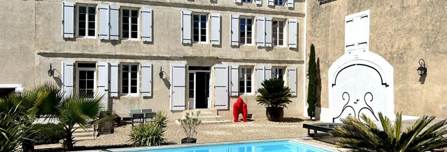 Maison 8 Pièces 270 m² à vendre à Saint-Genis-d'Hiersac (16570)